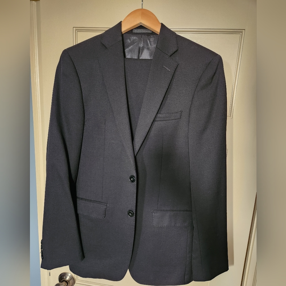 Calvin Klein Black Suit 36R